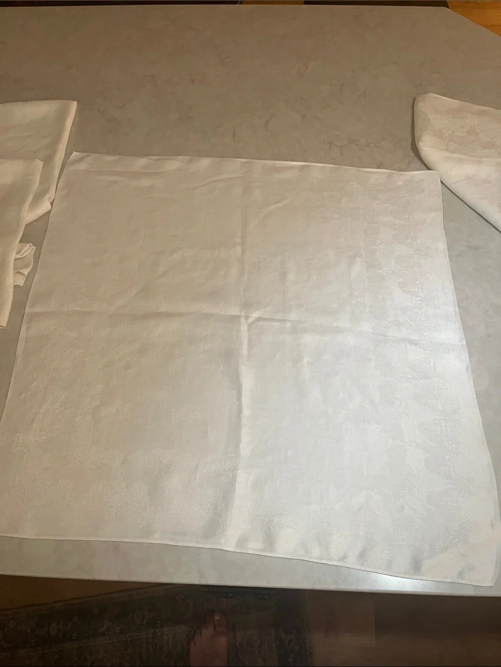 5 VINTAGE  IRISH  LINEN DAMASK  NAPKINS 25” x 25” thick substantial sustainable